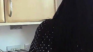 Mia, Kitchen Quicky - Looking up, Leads to a Fuck