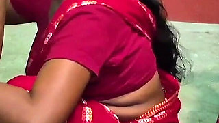 Meri Pyari Bhabhi Soma Bhabhi and Meri Bhaiya Chudachudi Video