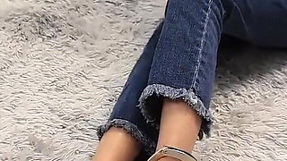 The Restraints of a Barefoot Girlfriend, Tickling Feet, Foot Fetishism