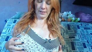 Squirting with Big Pregnant Belly. Face
