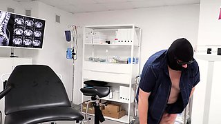 Ugly fat guy patient get blowjob from german female doctor