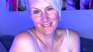 I Can't Sleep So StepMommy Gave Me A Good JOI