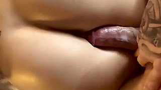 She Laid Down for an Oil Massage and I Fucked Her Ass
