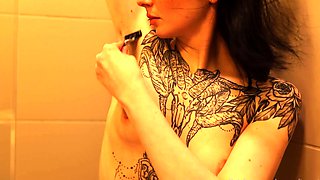 Small titted babe Lauryn May takes