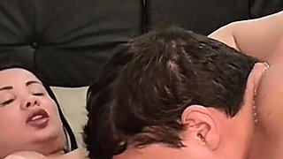 Bianca Naldy Has Orgasm in the Morning