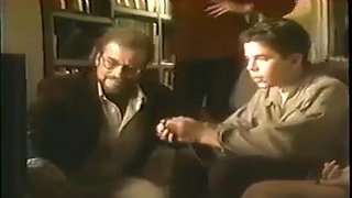 Ils pelotent cette petite salope au cinema