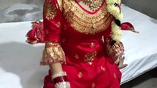 Most trending viral mms video of first night sex shooted by newly married.