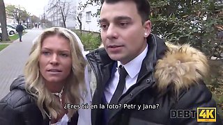 El Novio Observa Como Su Novia Tiene Relaciones Sexuales Con Otro Hombre