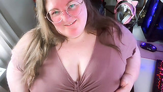 Silly SSBBW MrsApple Begs Master For Cock and Cum