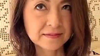 Mature Amateur Beauties Enjoy Deep Creampie Passion in Intimate Romantic Encounters -part.1