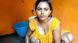 Fuck My Indian Desi Mausi While No One Is in Home