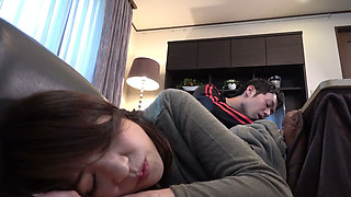 A173b09 Indulge in Mischief Inside the Kotatsu! a Mature Woman's Ripe Private Parts Are Incredibly Sensitive! the Perfect Feel T
