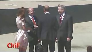 Kate Middleton - Oops New Windy Upskirt No Panties Paparazzi