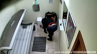 Czech Voyeur in Tanning bed