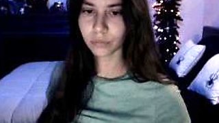 Brunette Solo Webcam Masturbation