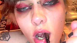 Goth Girl Glitterqueen1999 Stretches Her Button Nose with Ni