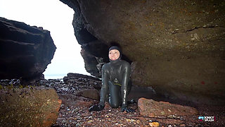 Lucy's Public Wetsuit Edging JOI & Risky Climax