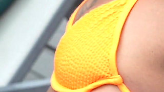 Poolside Quickie Premium: Honeydippedc