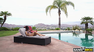 Bangbros - Jeni Angle Was Sunbathing at Her House, Obviously Almost Naked Wating for Dick