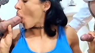 Threesome MMF Hmh with a Whore in the Bathroom of the Gym Gym