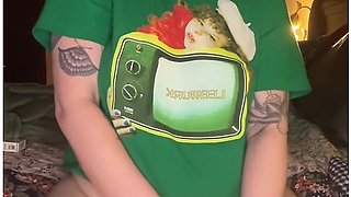 Stoner Chick Smokes & Fucks Herself - Full Video On Of