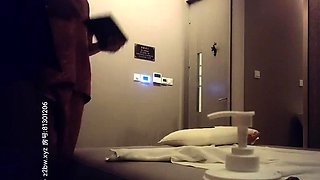 Amateur threesome 81