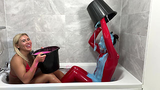 Latex Gunge with Belle Ohara