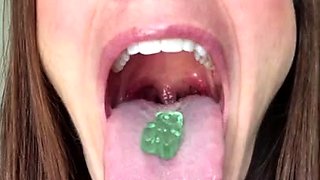 Giantess Kimmy and Friends - Sasha Swallows Your Problems