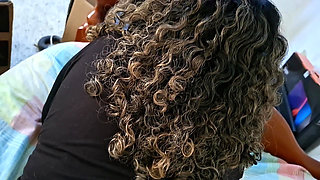 FINALLY I manage to catch MY SISTER-IN-LAW already has the thread on!!