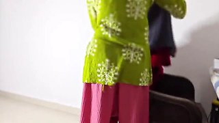 Bhabhi Ji Caught Everything – Desi Couple Dirty Talk & Squirting Roleplay